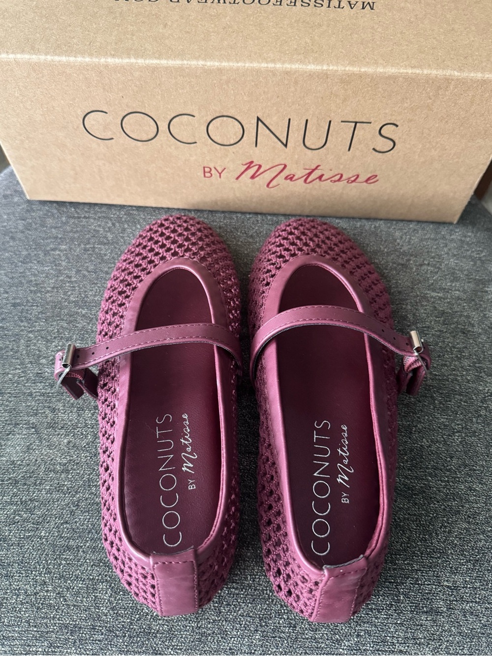 Coconuts by Matisse "Nolita" Mesh Woven Mary Jane Ballet Flats 7 burgundy wine - Picture 9 of 13